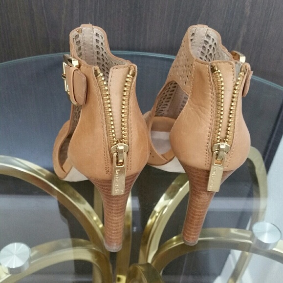 Shoes - Picture 3 of 3